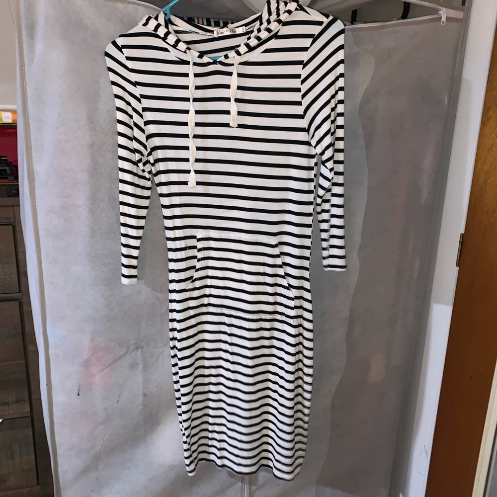 Hooded stripe dress